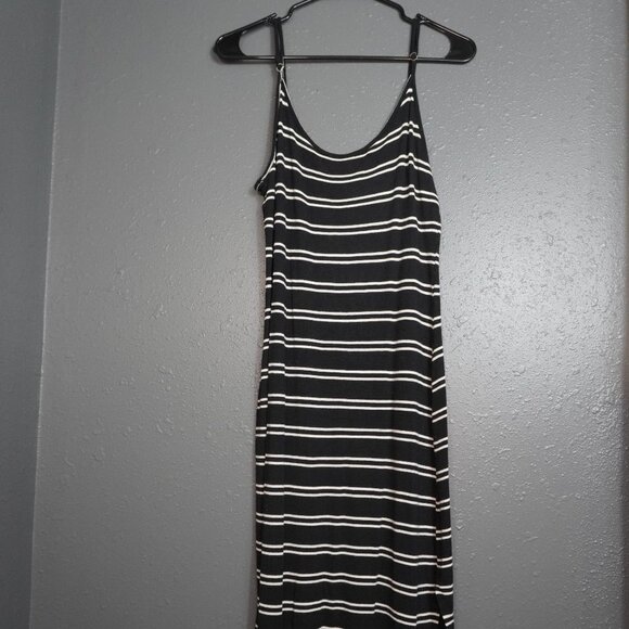Rip Curl Womens Black & White Stripe Sleeveless Maxi Shirt Dress Size Medium - Picture 3 of 9